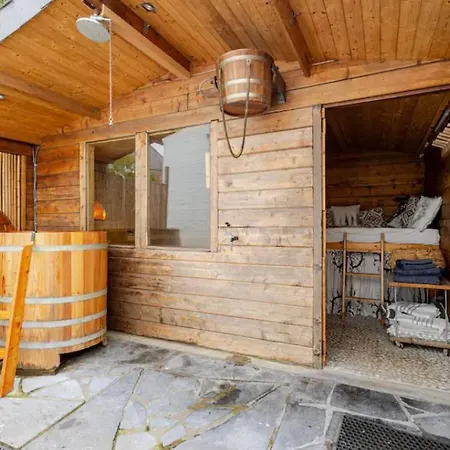 Duna Met Hammam, Jacuzzi, Sauna Koksijde
