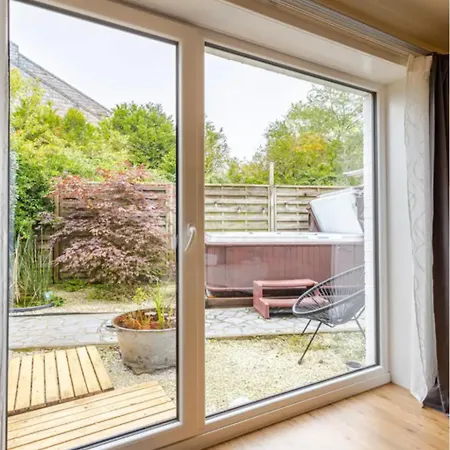 Bed & Breakfast Duna Met Hammam, Jacuzzi, Sauna Koksijde