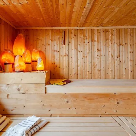 Duna - Japandi Met Topontbijt & Wellness