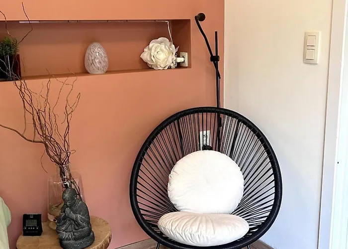 Duna - Japandi Met Topontbijt&wellness Bed & Breakfast 4*