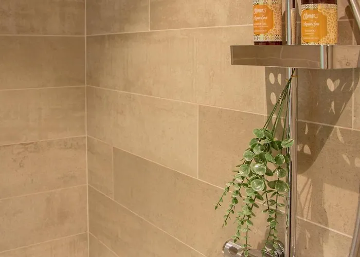 Duna - Japandi Met Topontbijt&wellness